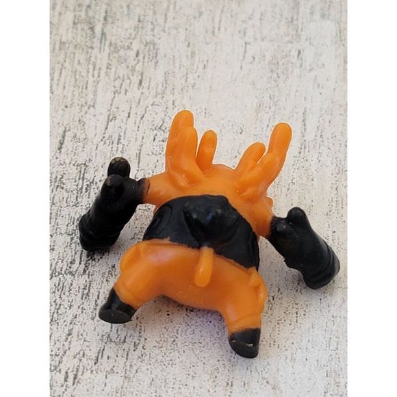 Miniature Emboar Pokemon collectible toy figure - Picture 3 of 4